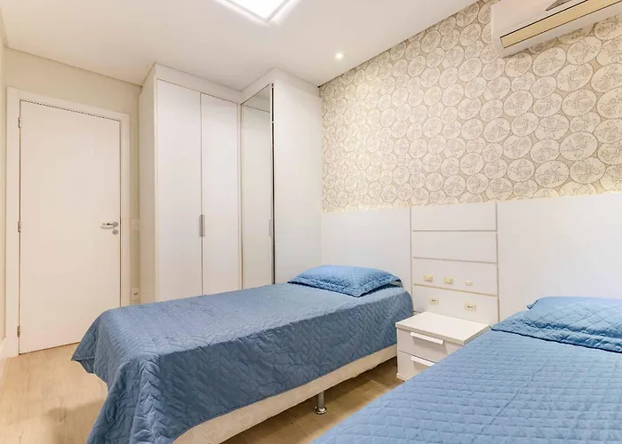 Apartamento Em Condo Com Piscina E Jacuzzi - Boulevard Bombinhas